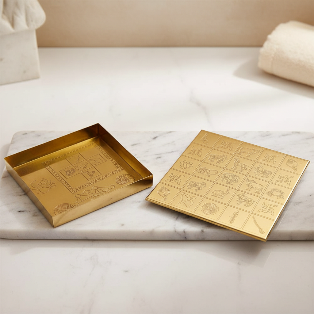 Vastu Manjusha Boxes